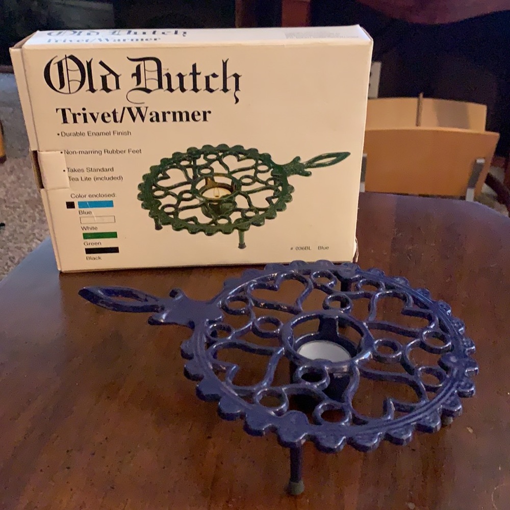 Vintage Old Dutch Internat'l Trivet/ Warmer